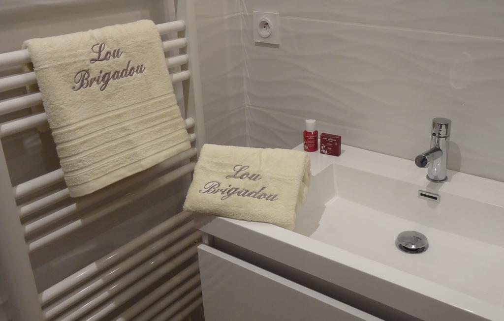 Lou Brigadou Apartment Saint-Raphaël Екстериор снимка